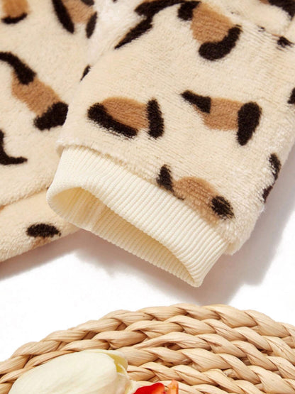 Leopard Print Cat Sweatshirt – Thermal-Lined Crewneck